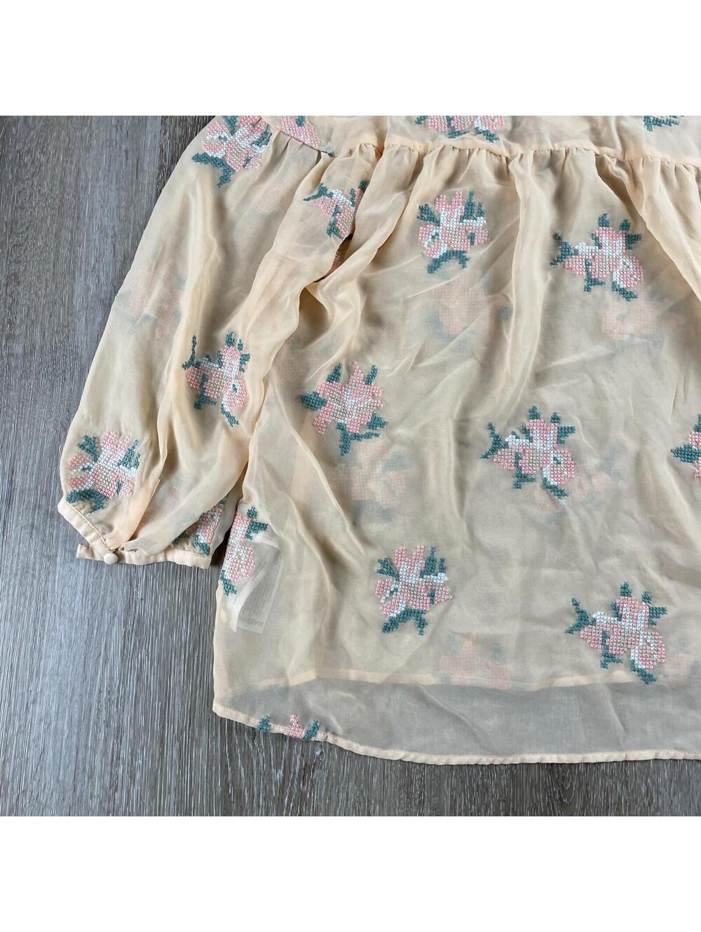 Ariat Women's Roxanne Embroidered Blouse S Boho Floral Sheer Tassel Top - Picture 16 of 16